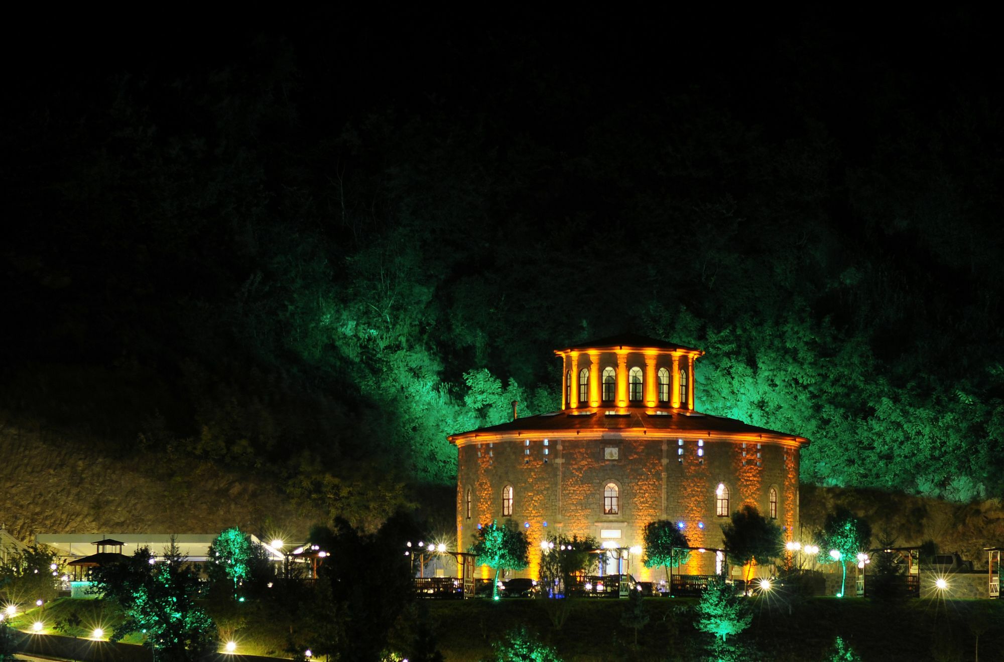 Cephanelik Butik Trabzon