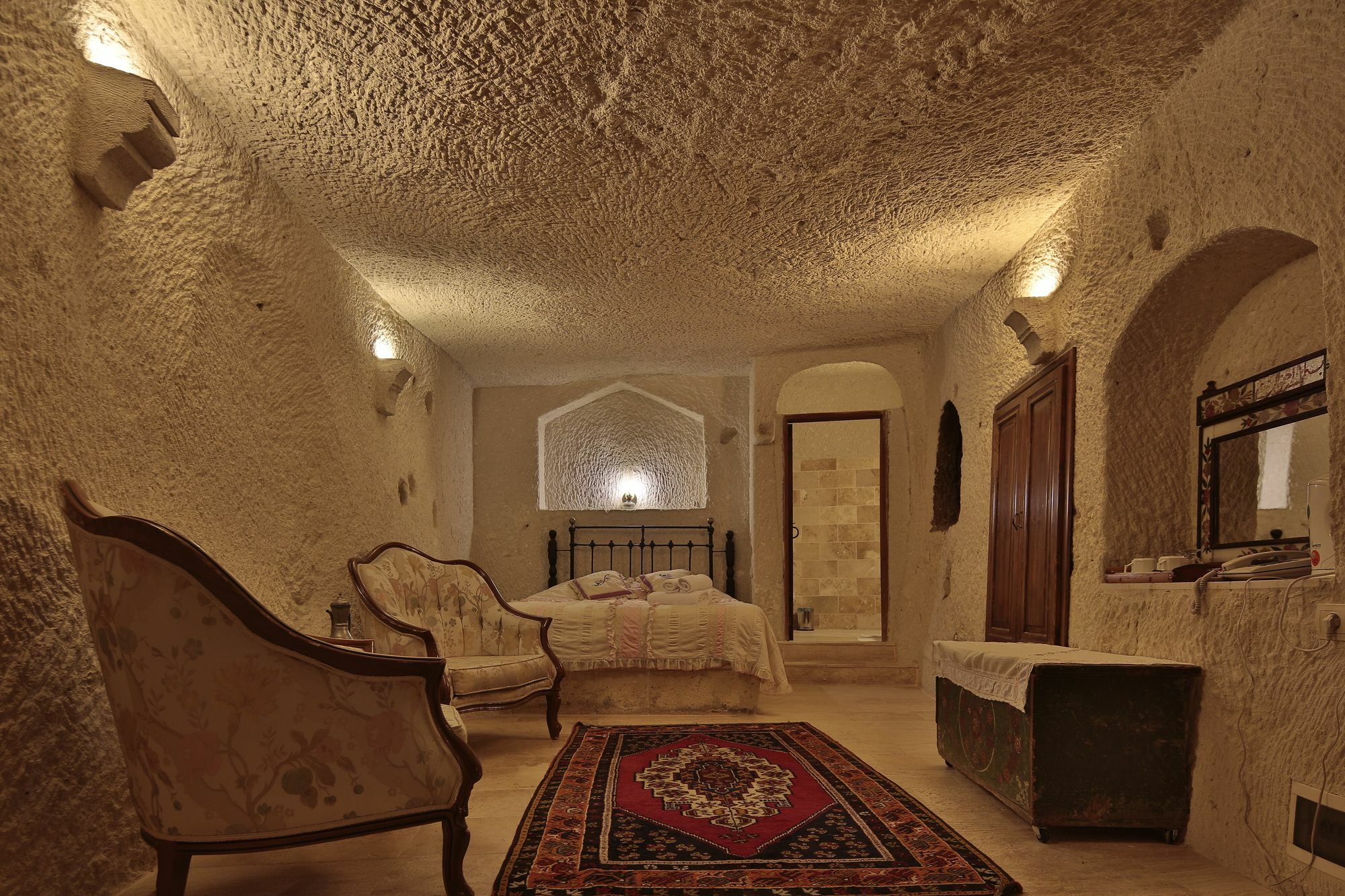 Hotel Village Cave House 2*