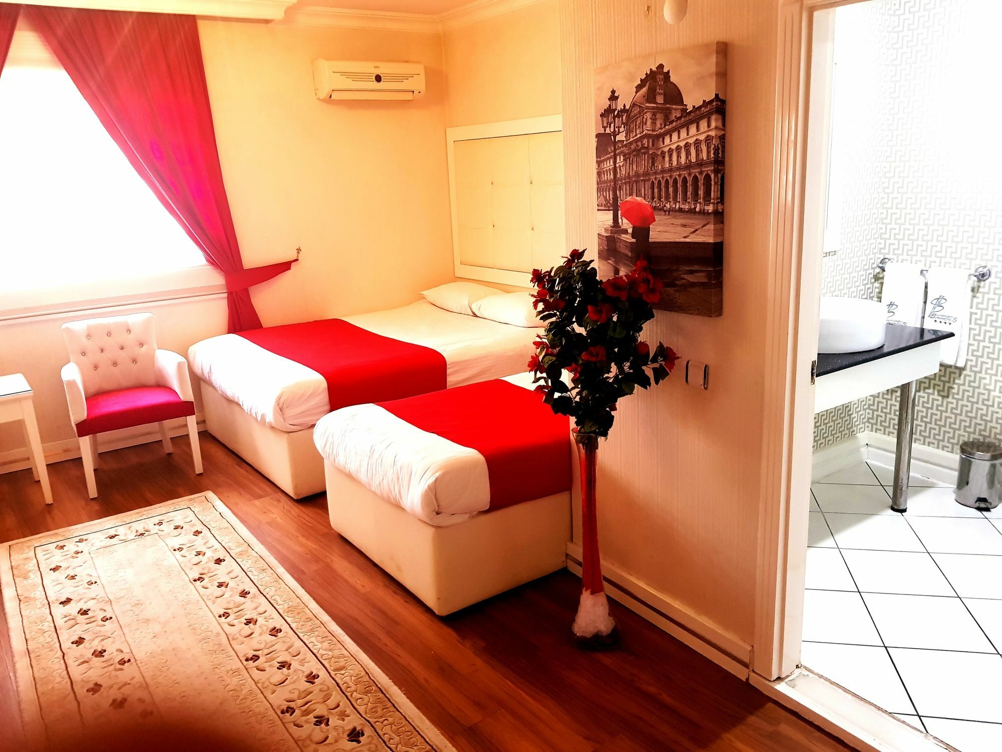 Hotel Business Park 4*