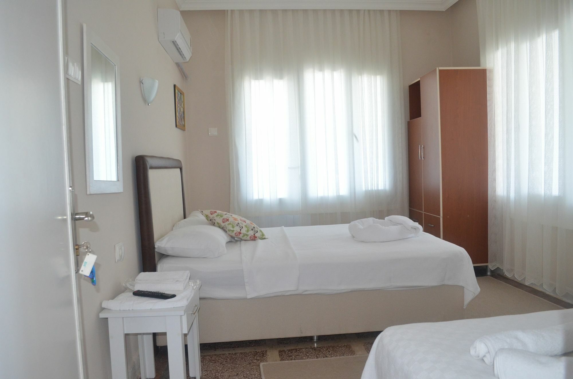 Tunc Hotel 3*