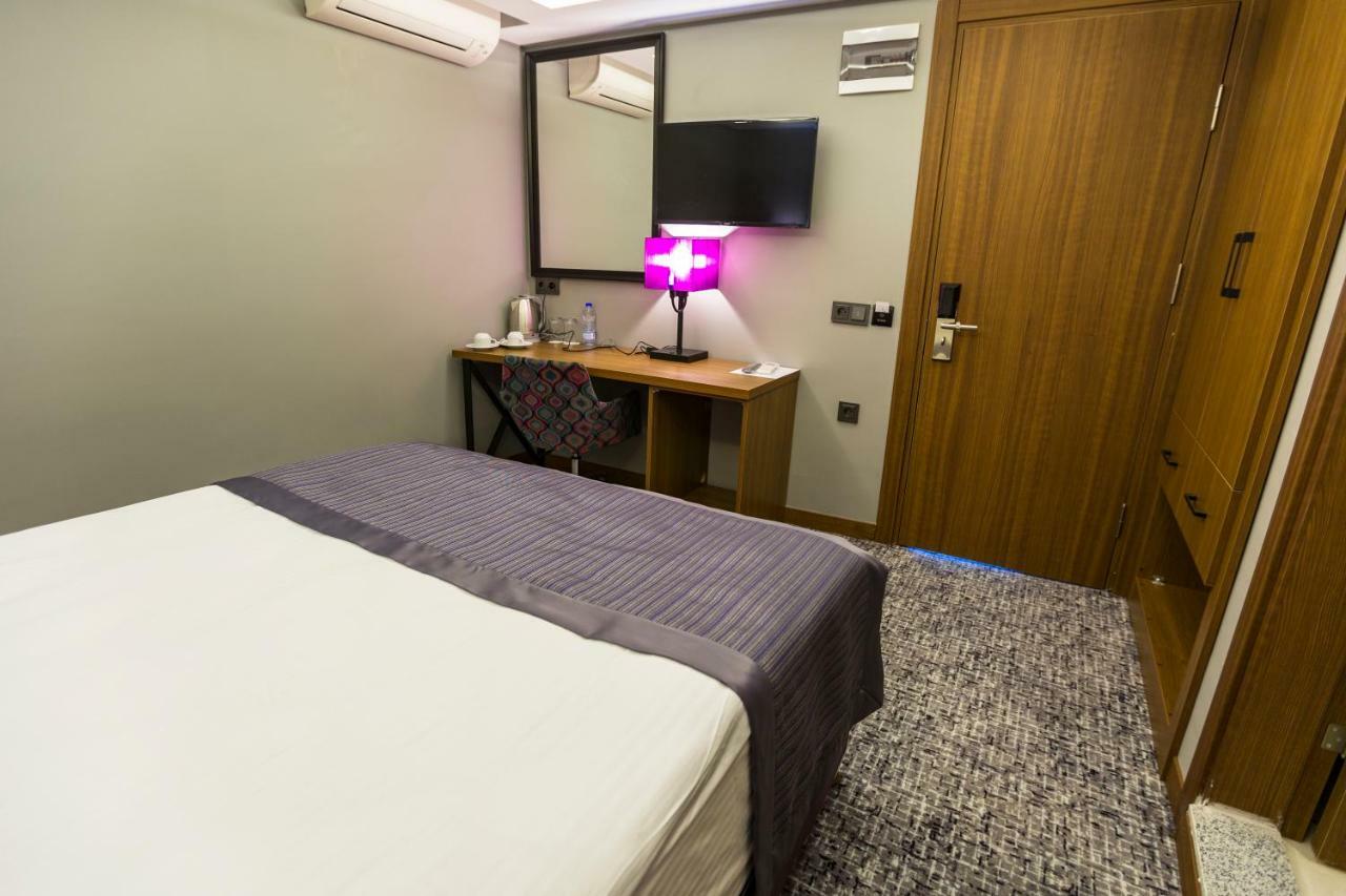 Businesspalas Deluxe Hotel 3*