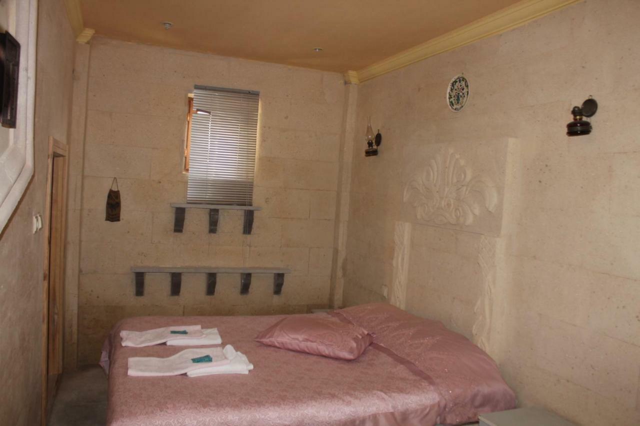 Crazy Horse Hostel