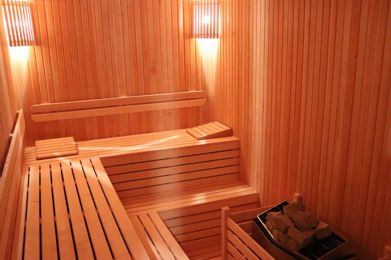 Hotel Des'otel 4*