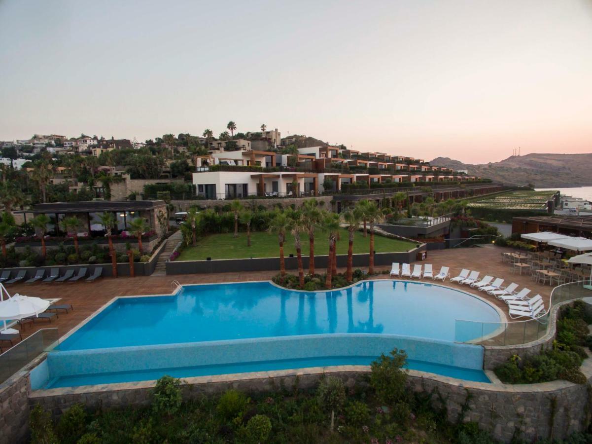 The Elysium Resort 2*