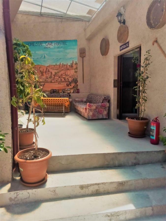 Cave Hostel *