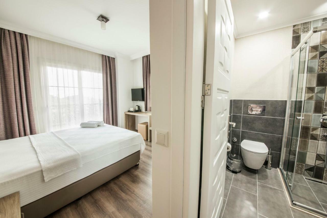 Dekatria Rooms&aparts 3*