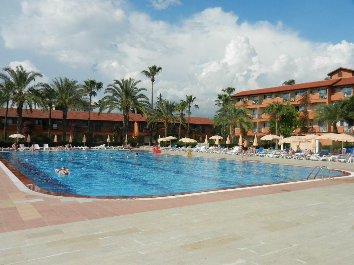 Club Turtas Resort 4*