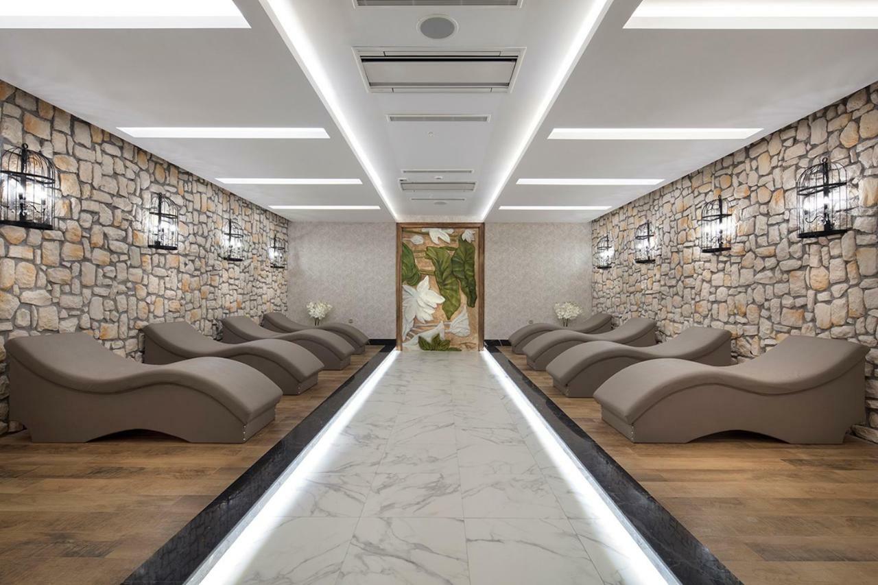 Hotel Granada Luxury 5*