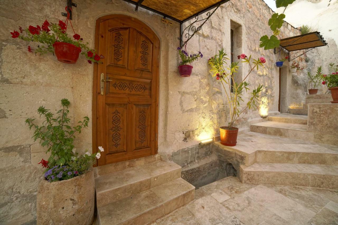 Melek Cave Inn Goreme