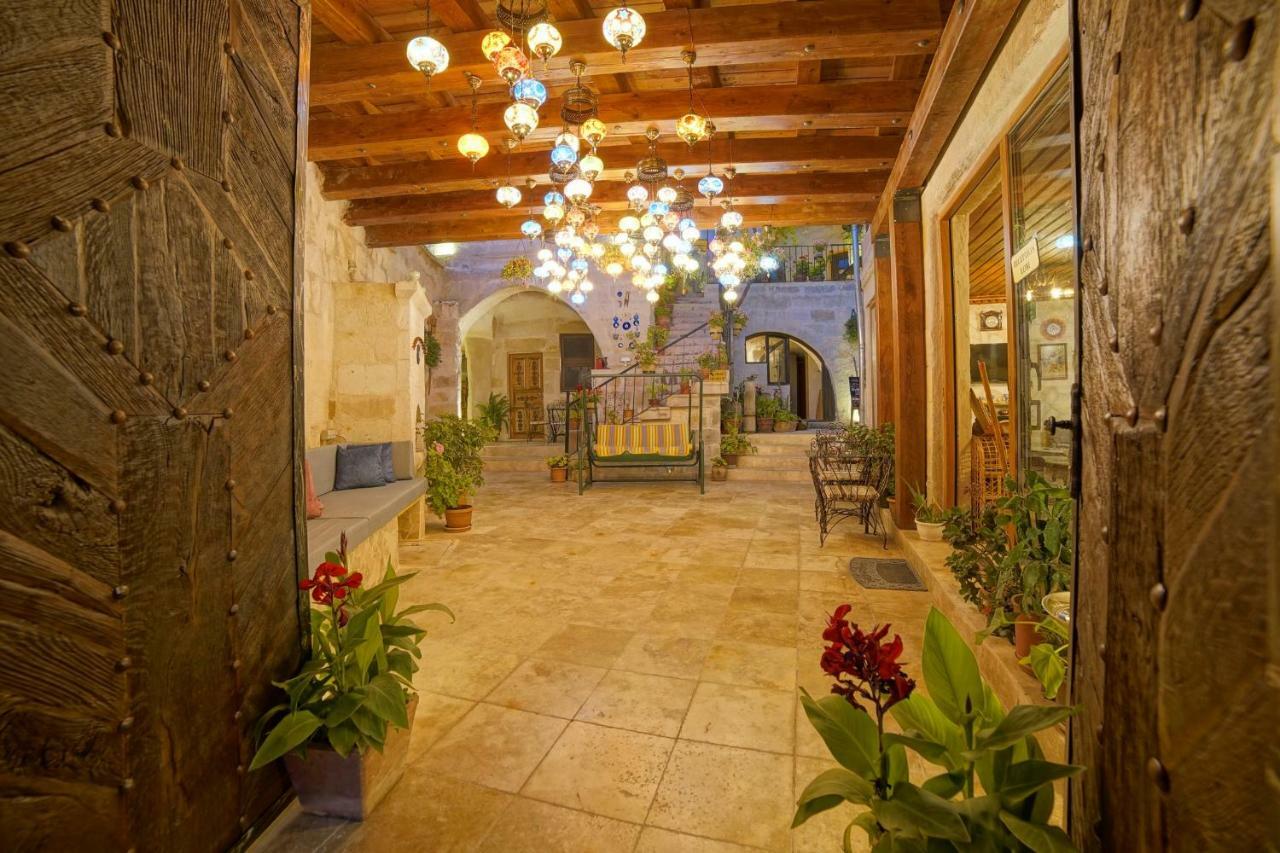 Melek Cave Inn