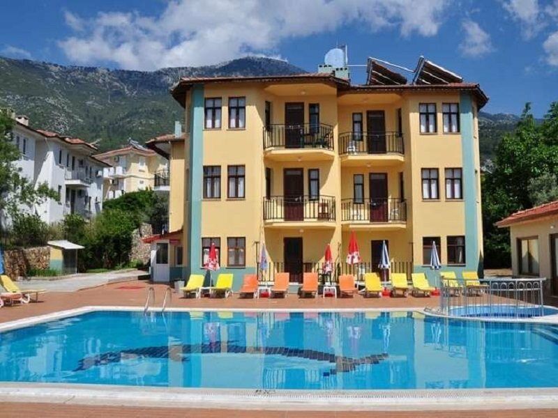 Turk * Ovacik (Fethiye)