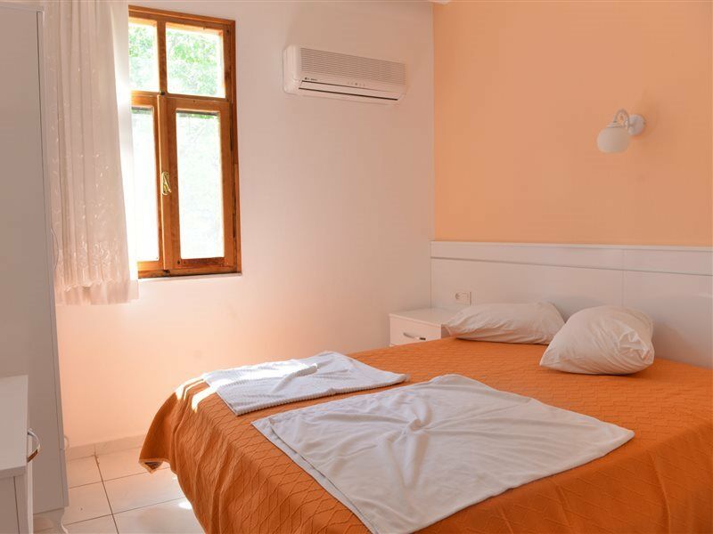 Turk Apartment