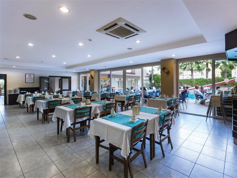 Helios Hotel 3*