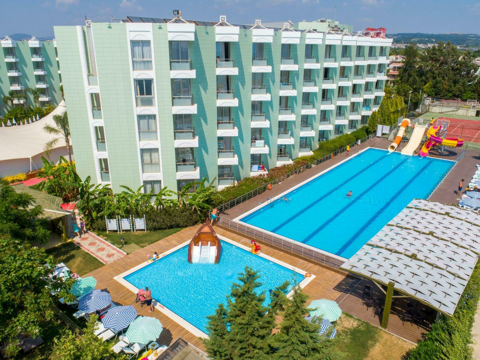 Grand Belish Hotel