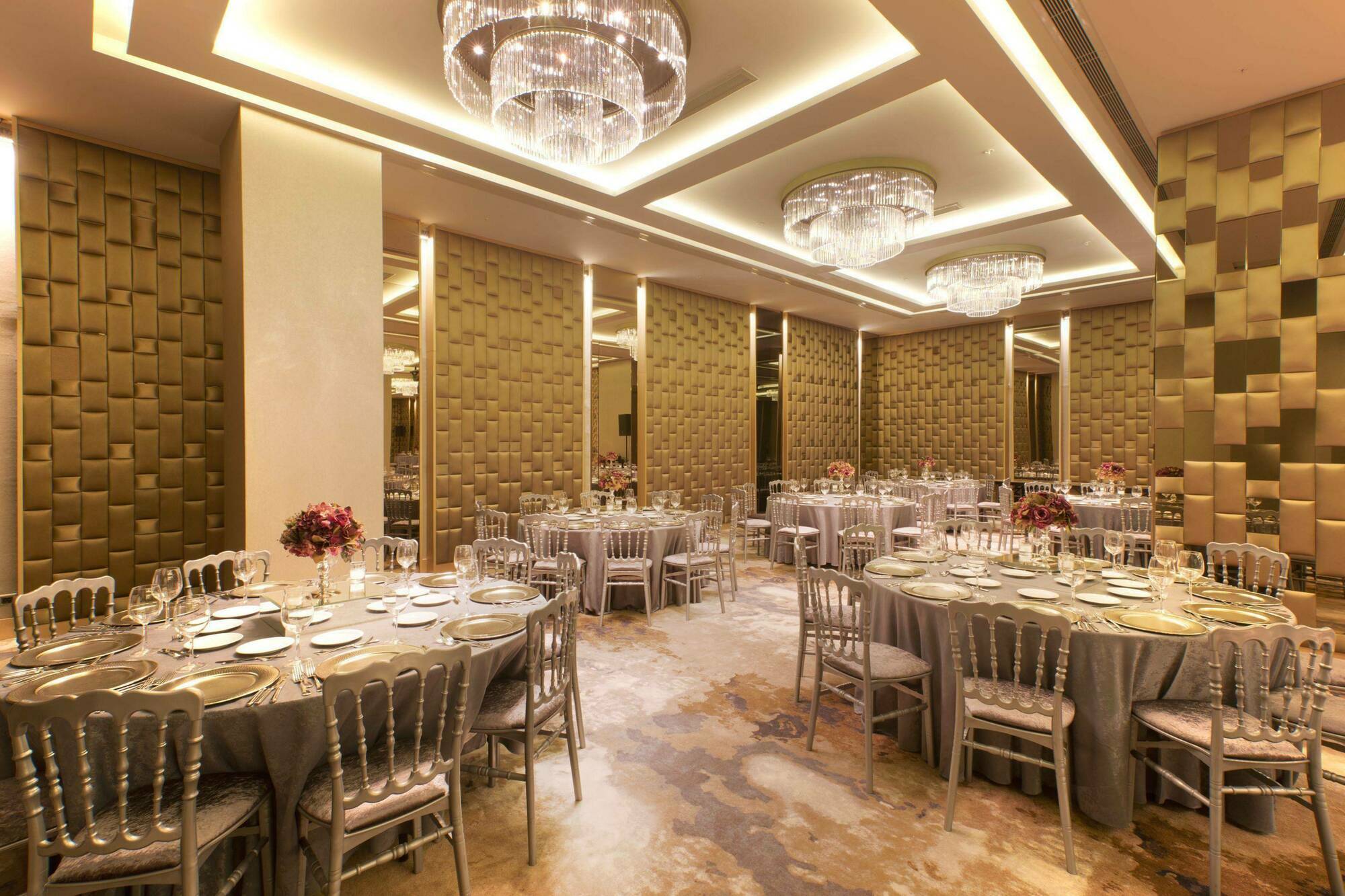 Mercure Umraniye 4*