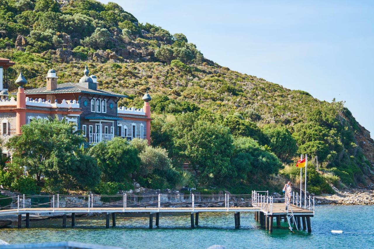 Perilibay Hotel