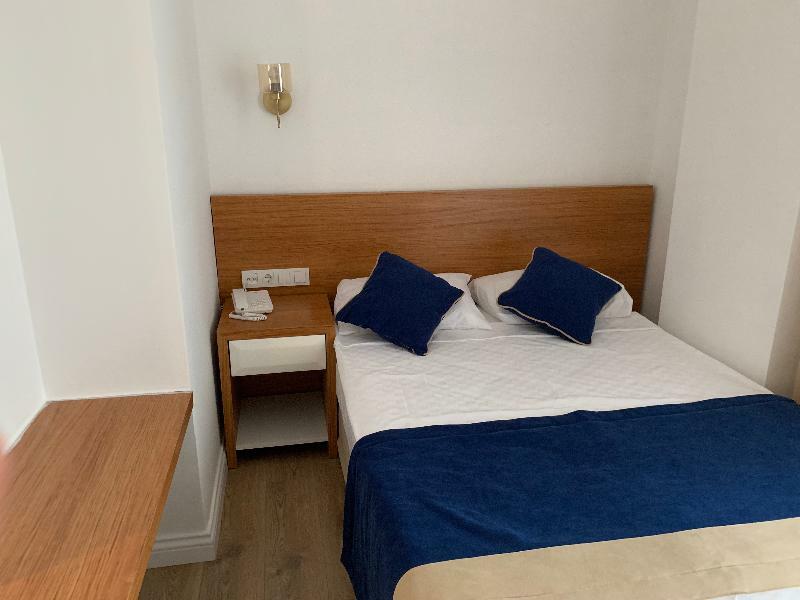 The Sansa & Hotel Manavgat