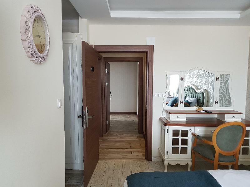 Andalouse Hotel