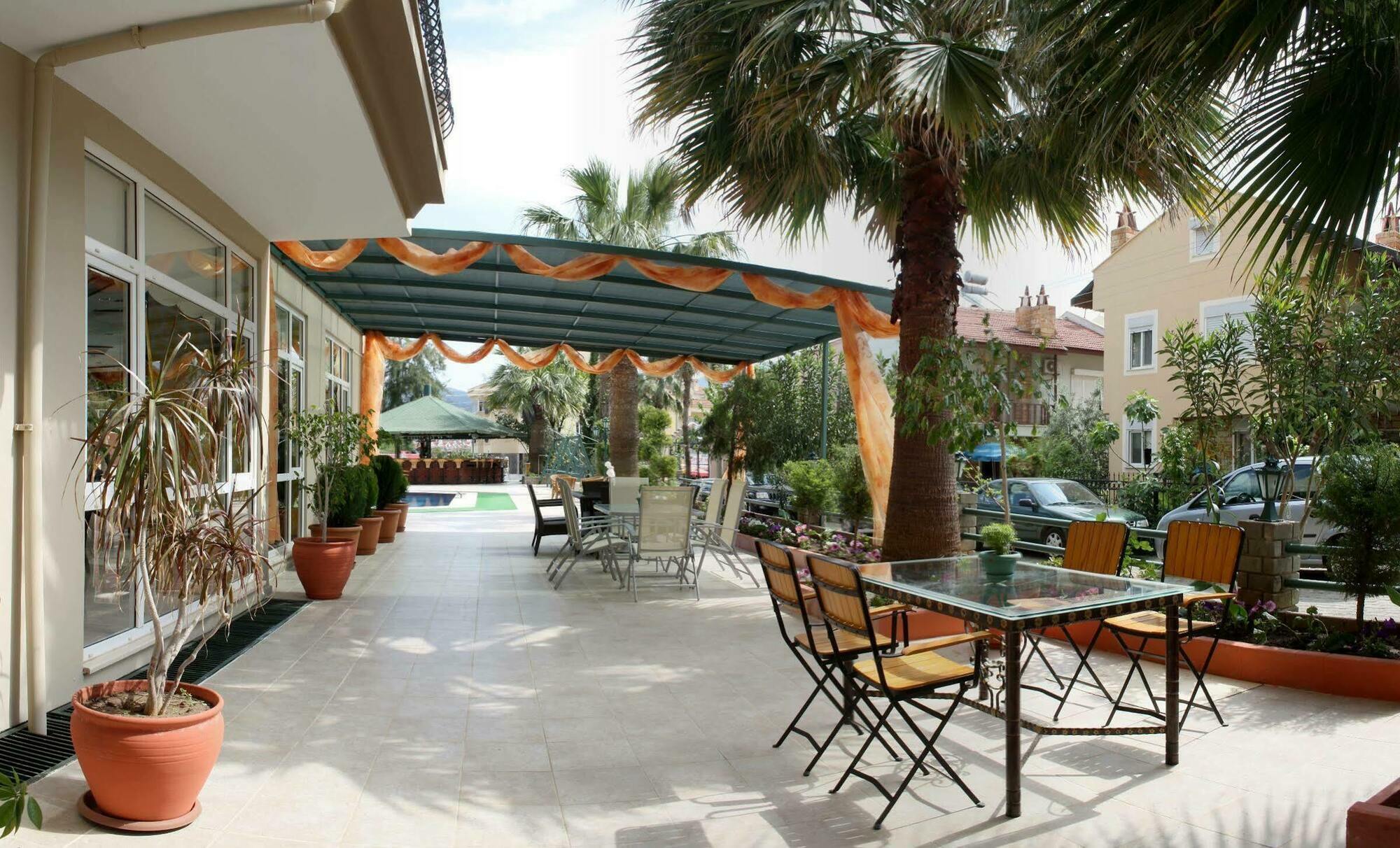 Club Dorado