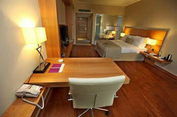 Anemon Kent Hotel
