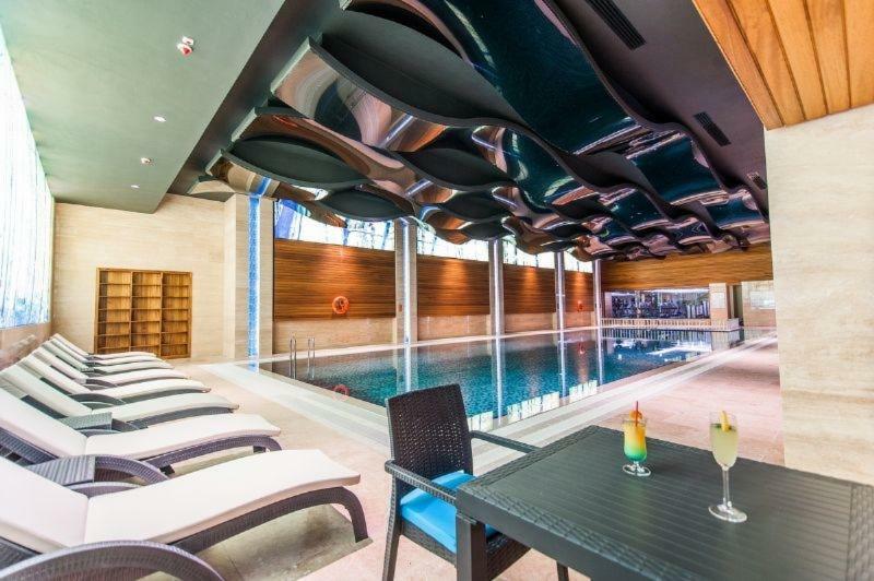 Bayir Diamond & Convention Center 5*