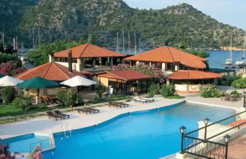 Resort Alarga Sail Boutique & Yacht Club 4*