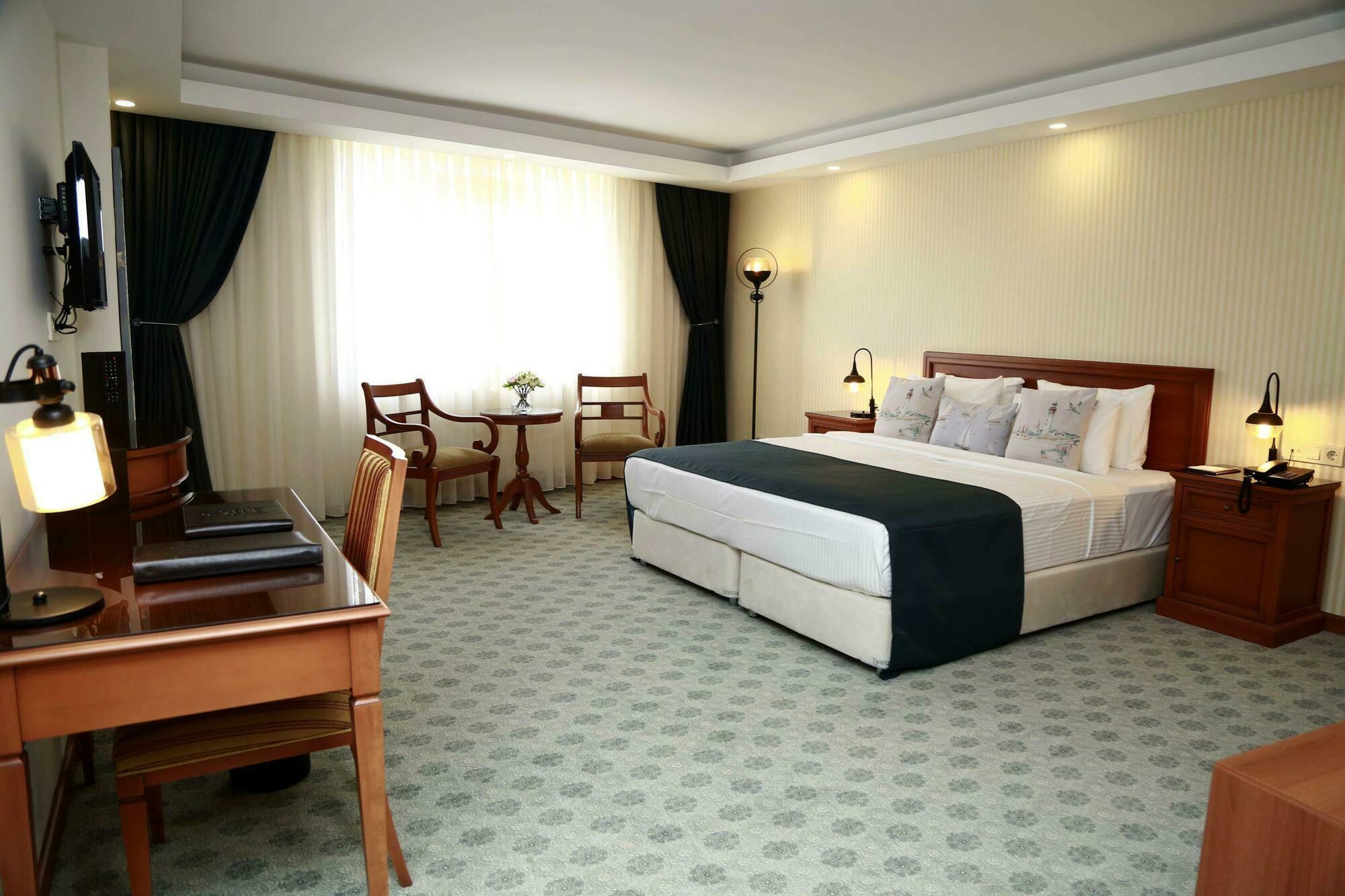 Hotel Tuzla Garden &