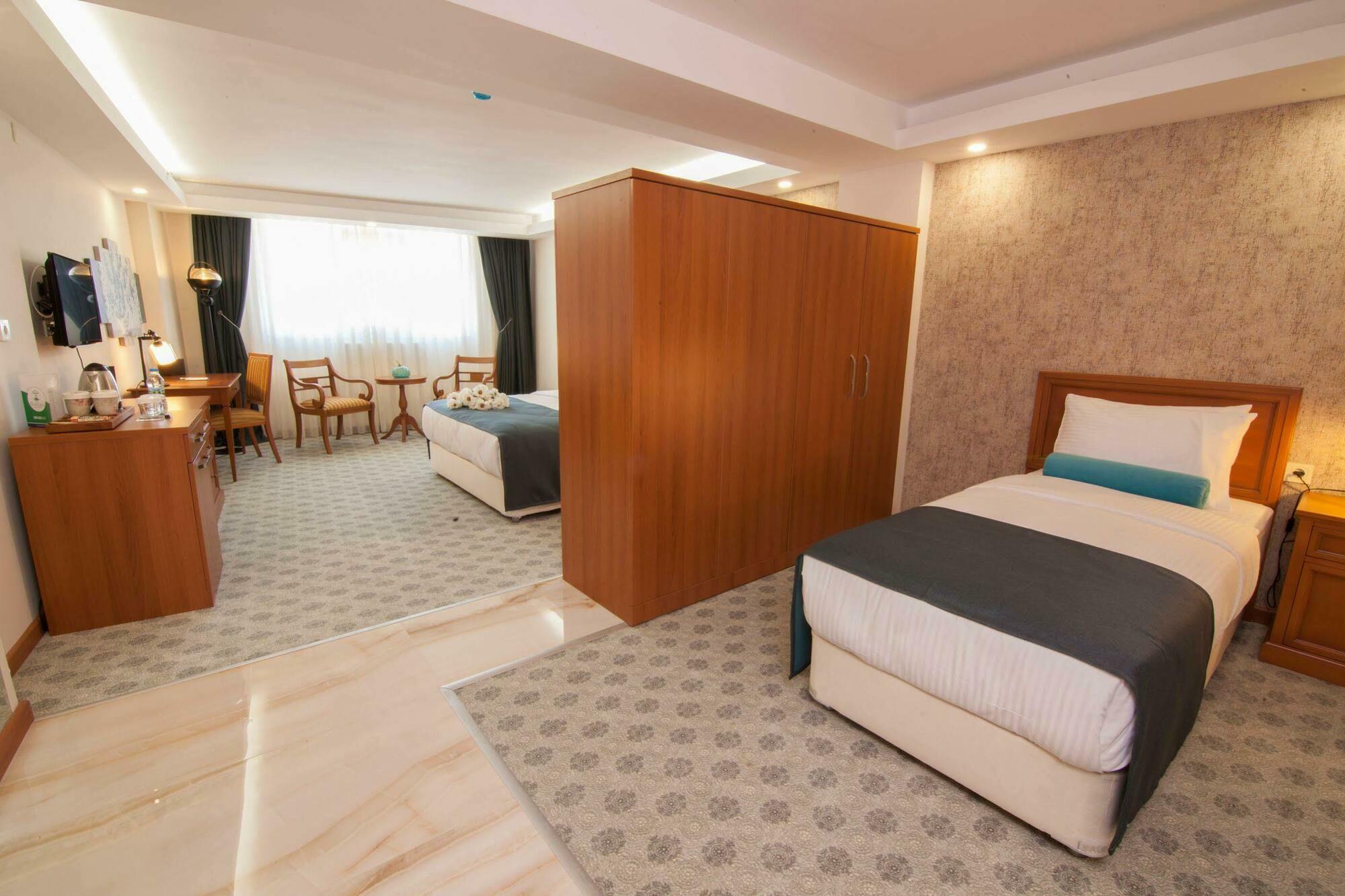 Tuzla Garden & Hotel 4*