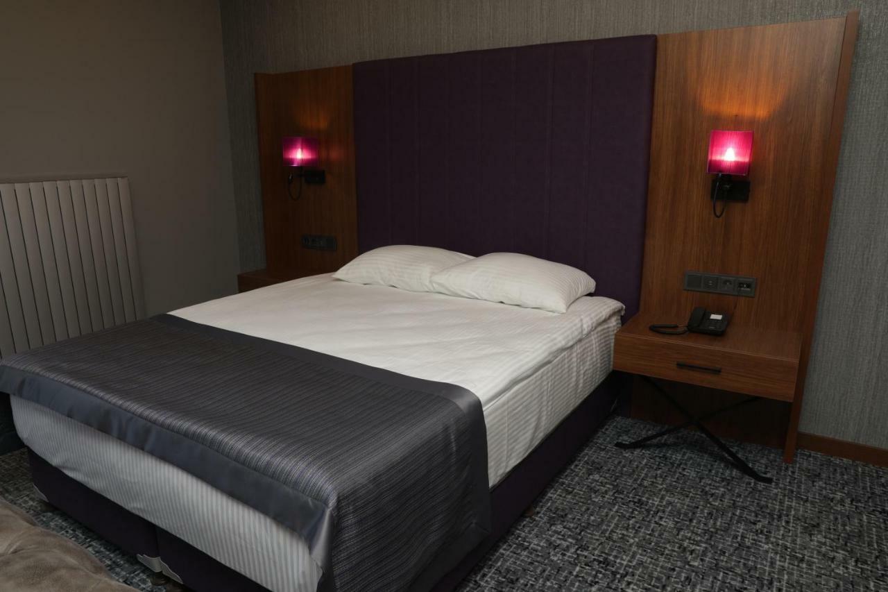 Hotel Businesspalas Deluxe 3*