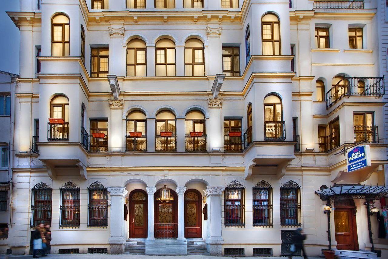 Amber & Istanbul
