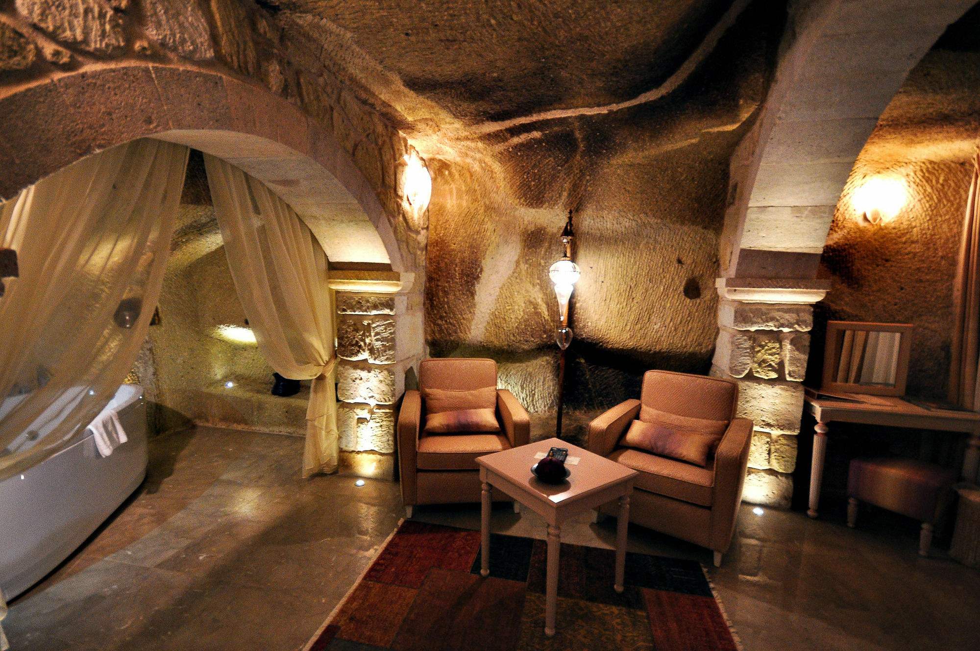 Tafoni Cave Hotel 5*