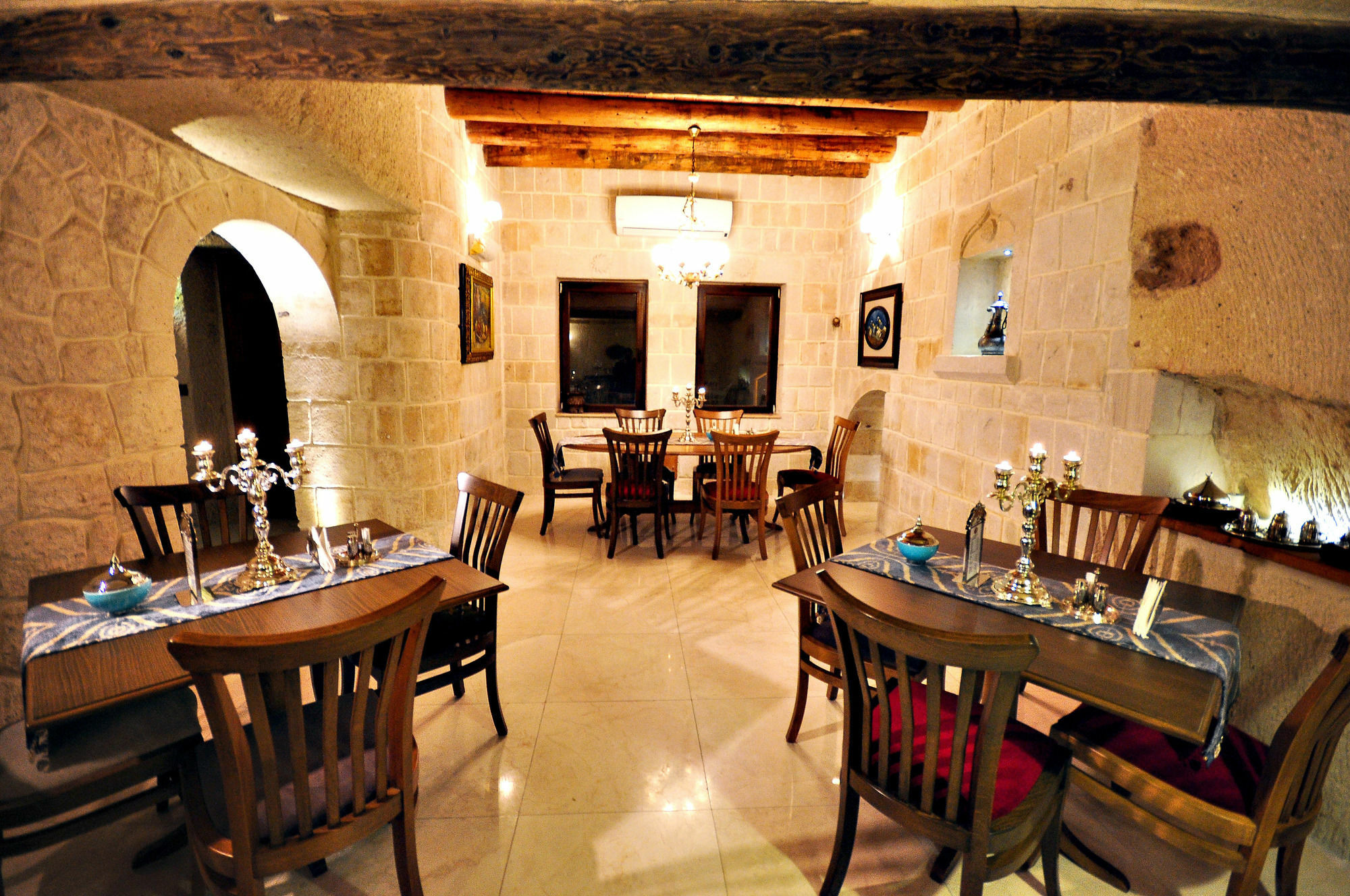 Tafoni Cave Hotel