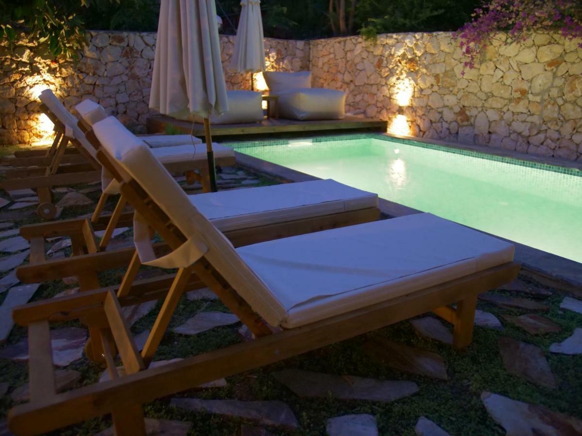 Villa Roxy 3 Bedroom With One Of The Unique Gardens In Kalkan