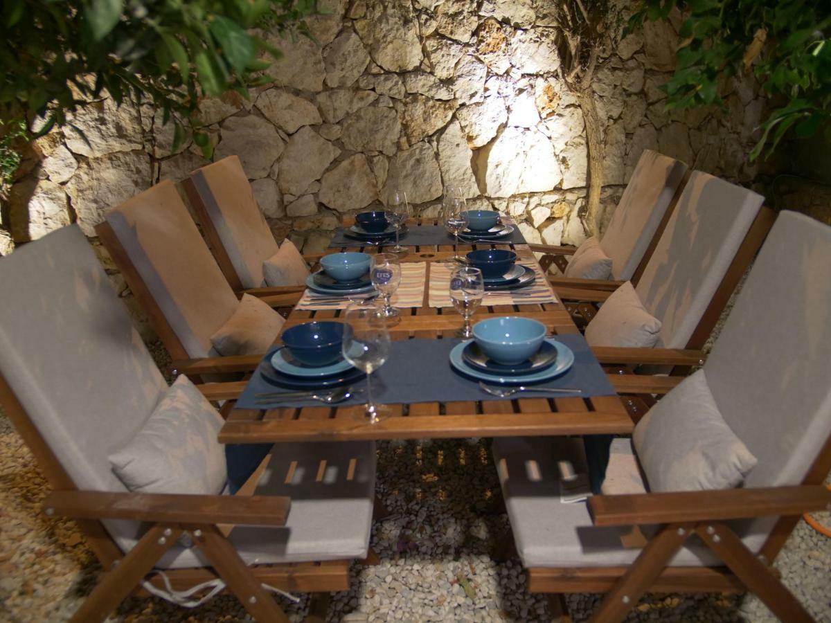 Roxy 3 Bedroom With One Of The Unique Gardens In Villa Kalkan