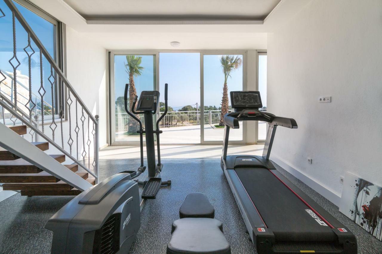 Villa Infinity *