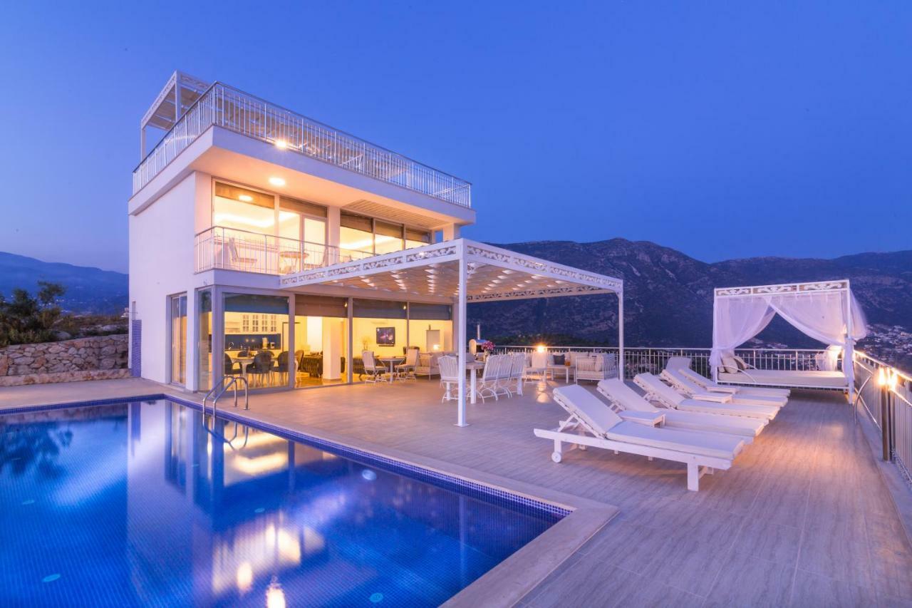 Infinity Kalkan