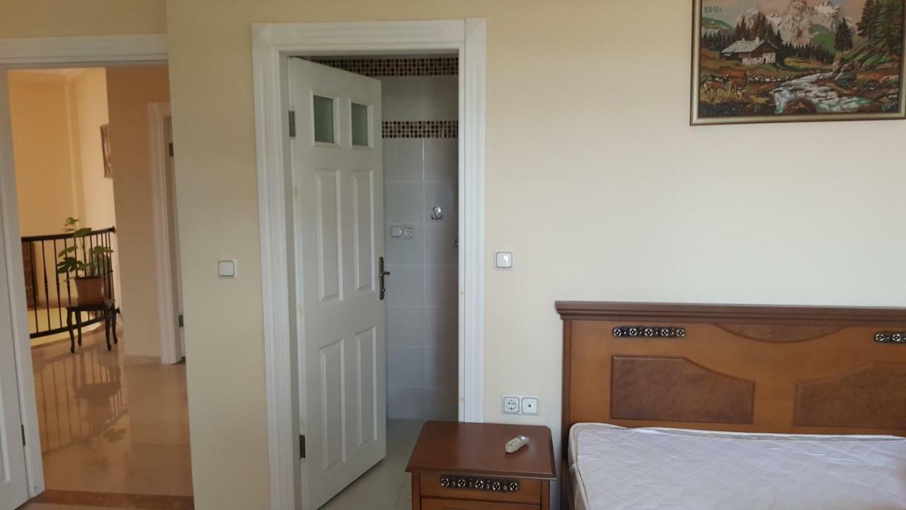 Gold City And Kargicak (Alanya)