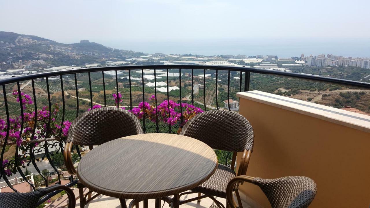 Gold City And Apartment Kargicak (Alanya)