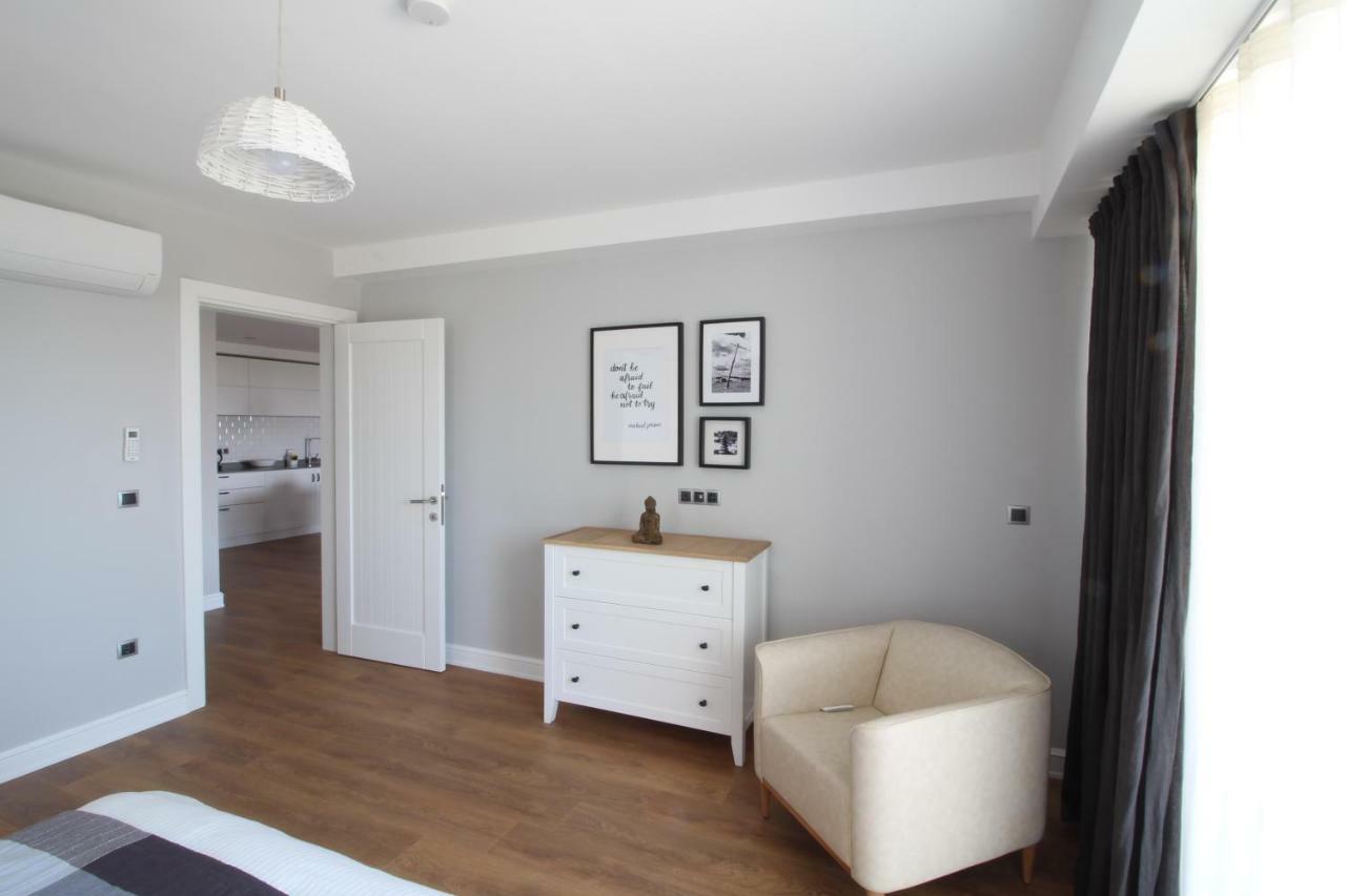 Elia Apartment