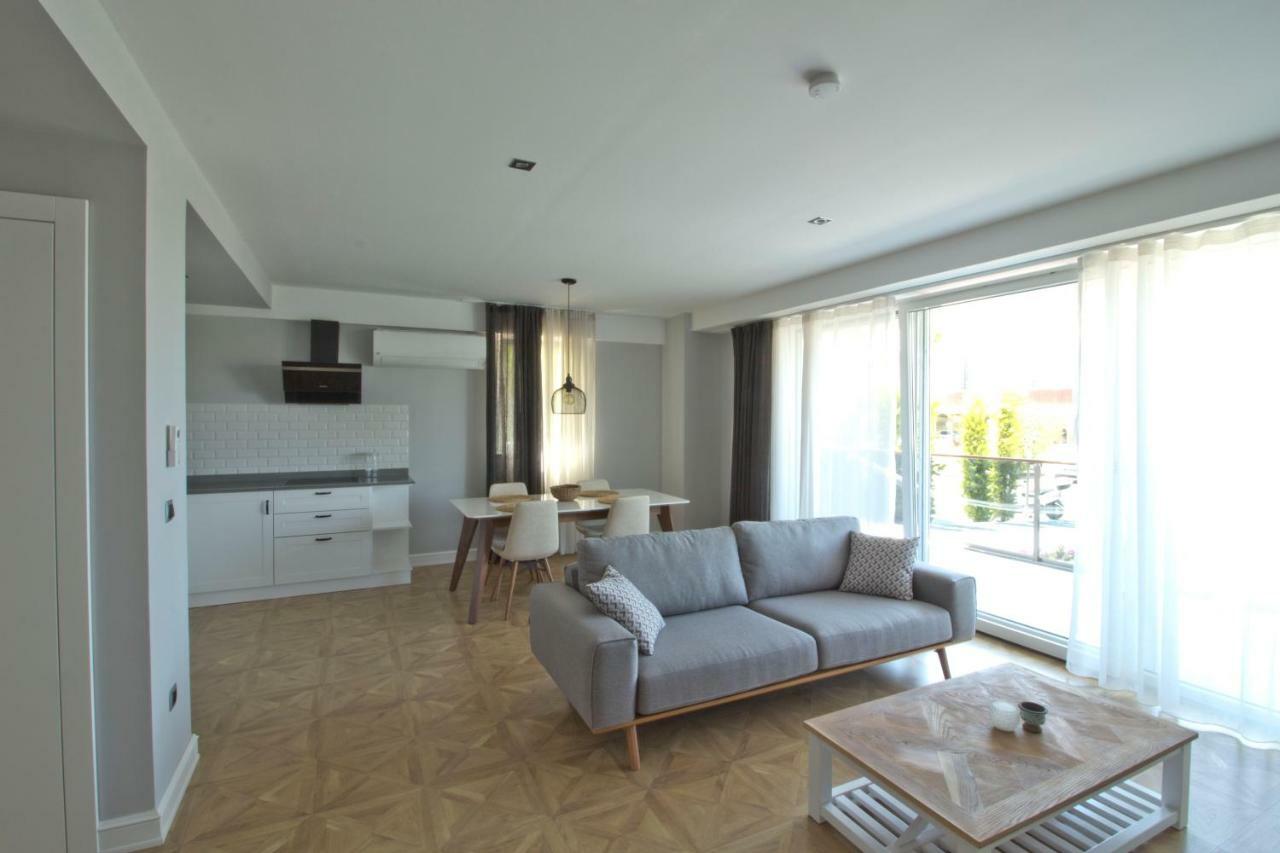 Elia Apartment