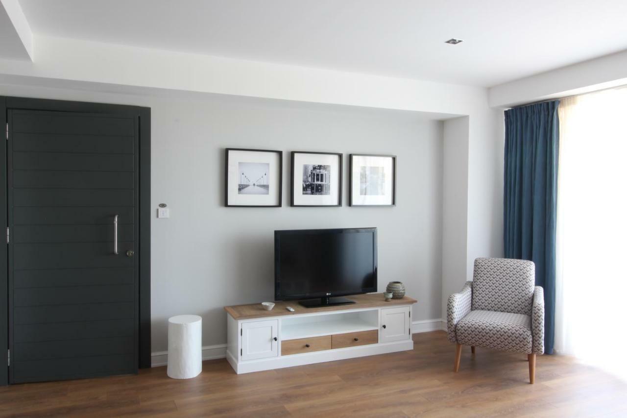 Elia Apartment