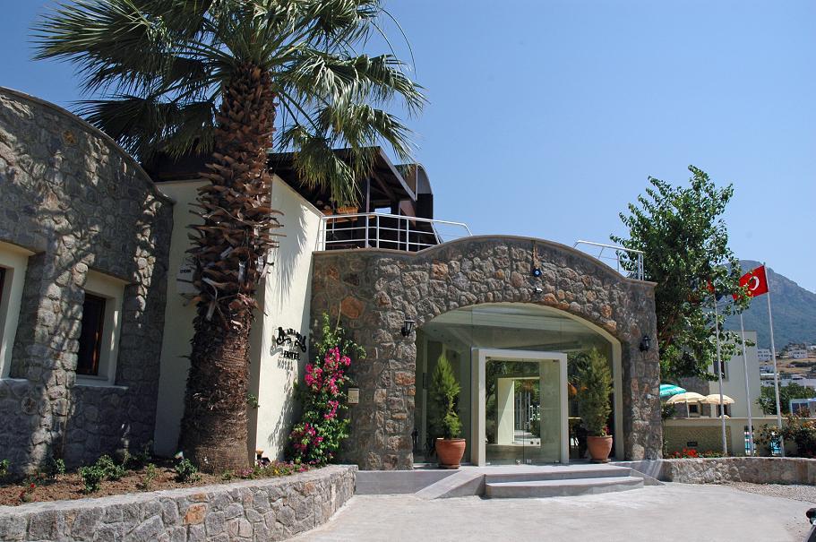 Bella Garden Hotel Golturkbuku