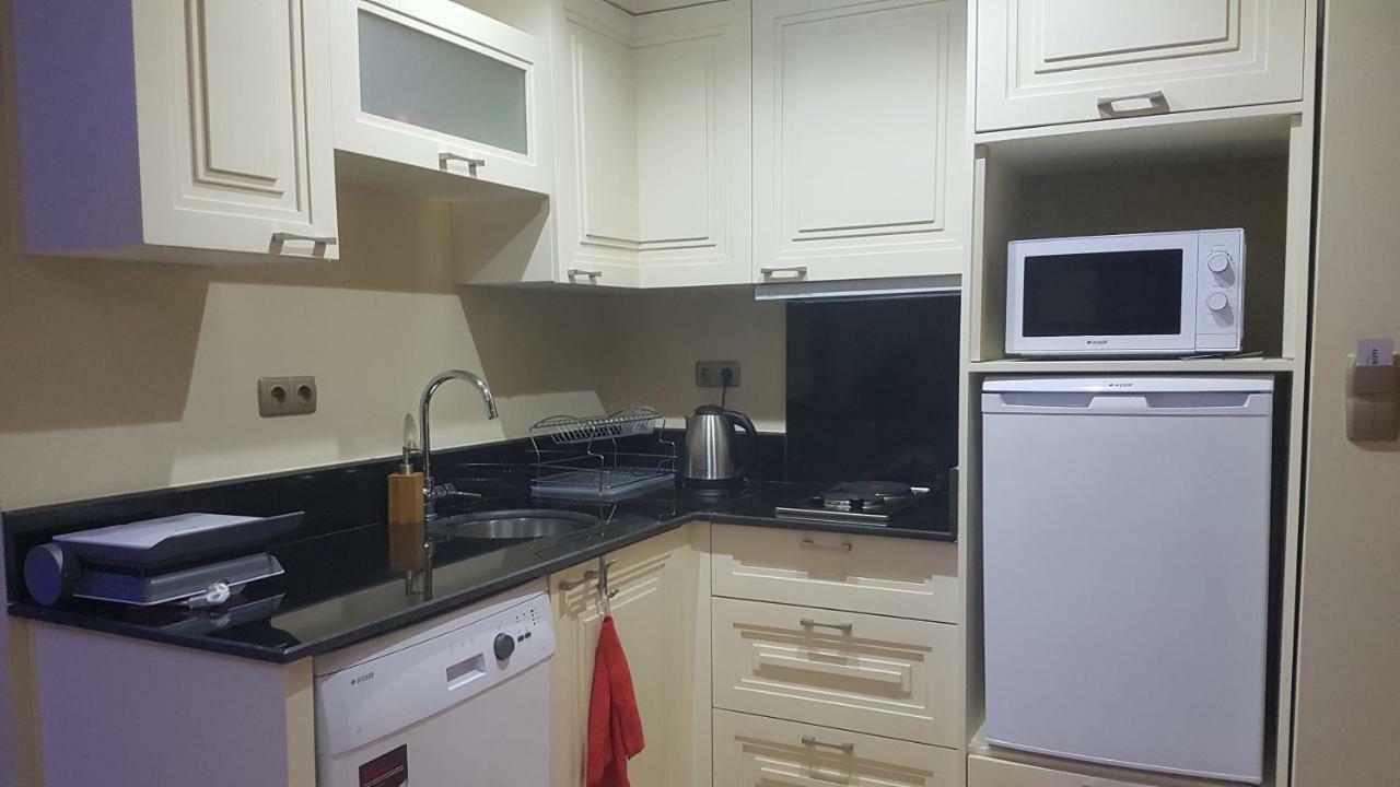 Gold Apartment *
