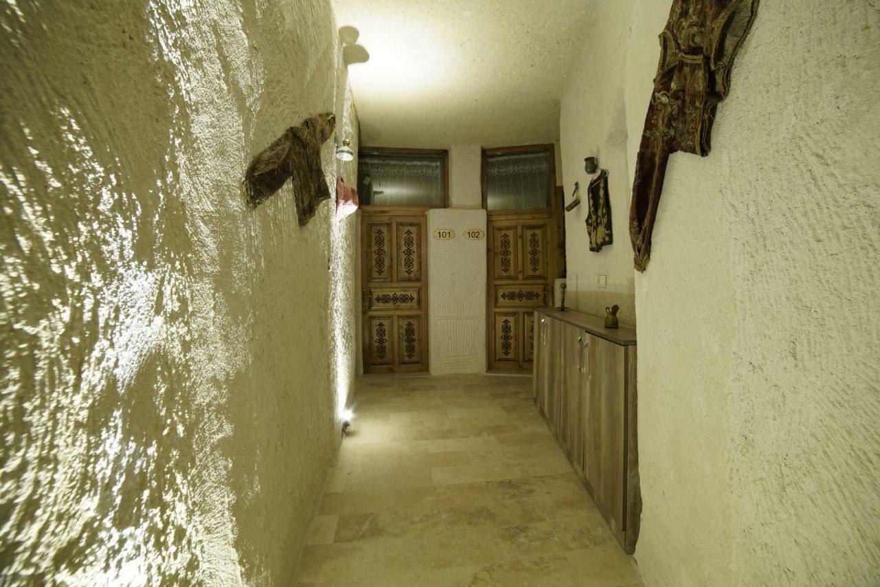 Inn Melek Cave 2*