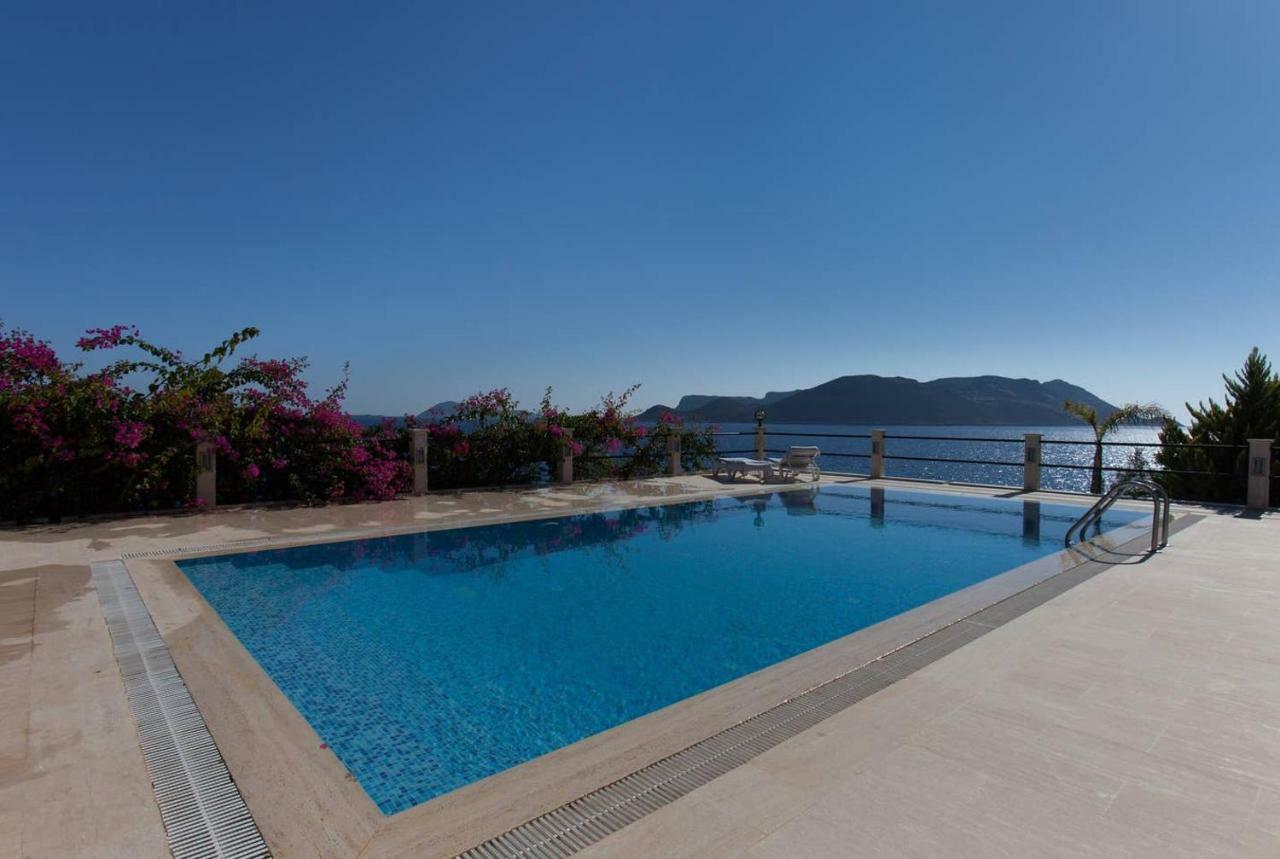 Villa Escalade Iii Kas