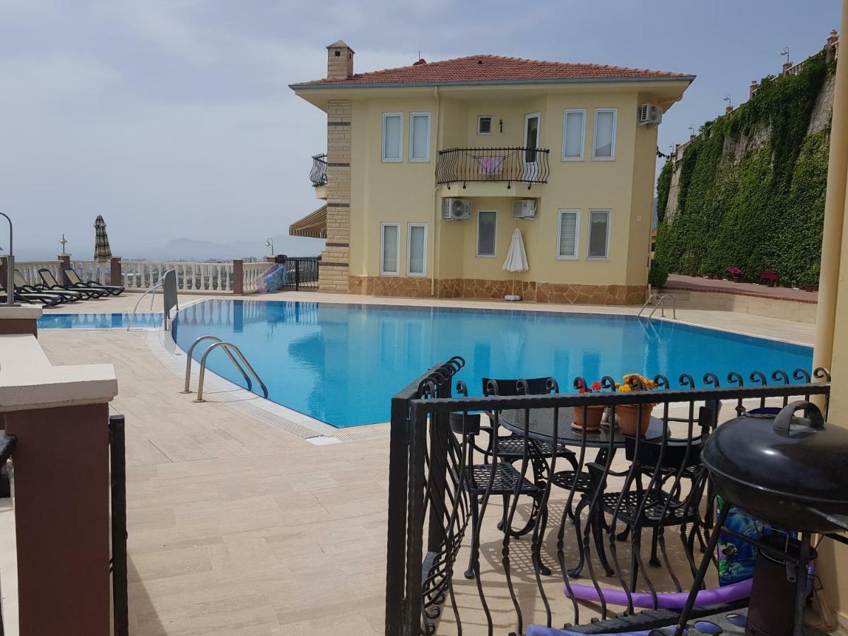 Gold City And Apartment Kargicak (Alanya)