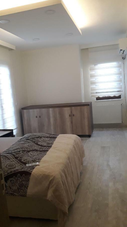 Huseyin Neziroglu Konagi Villa *