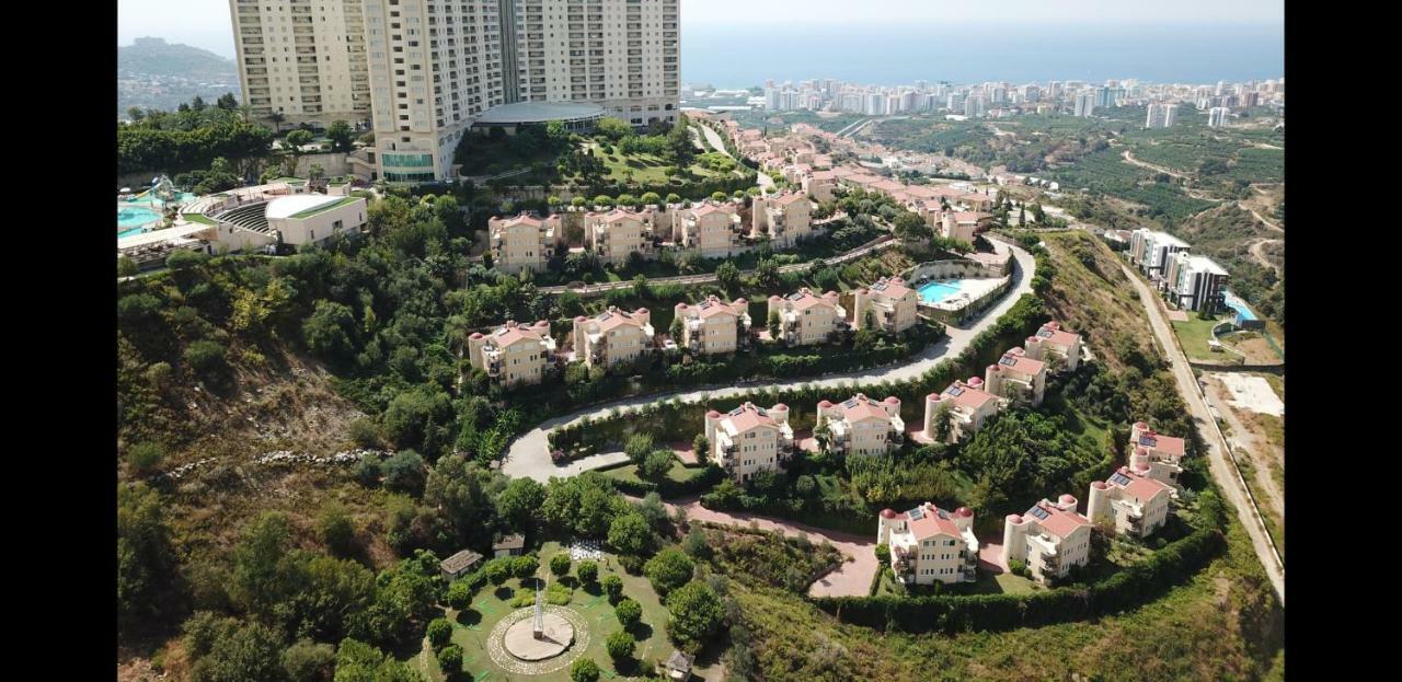 Apartment Gold City And