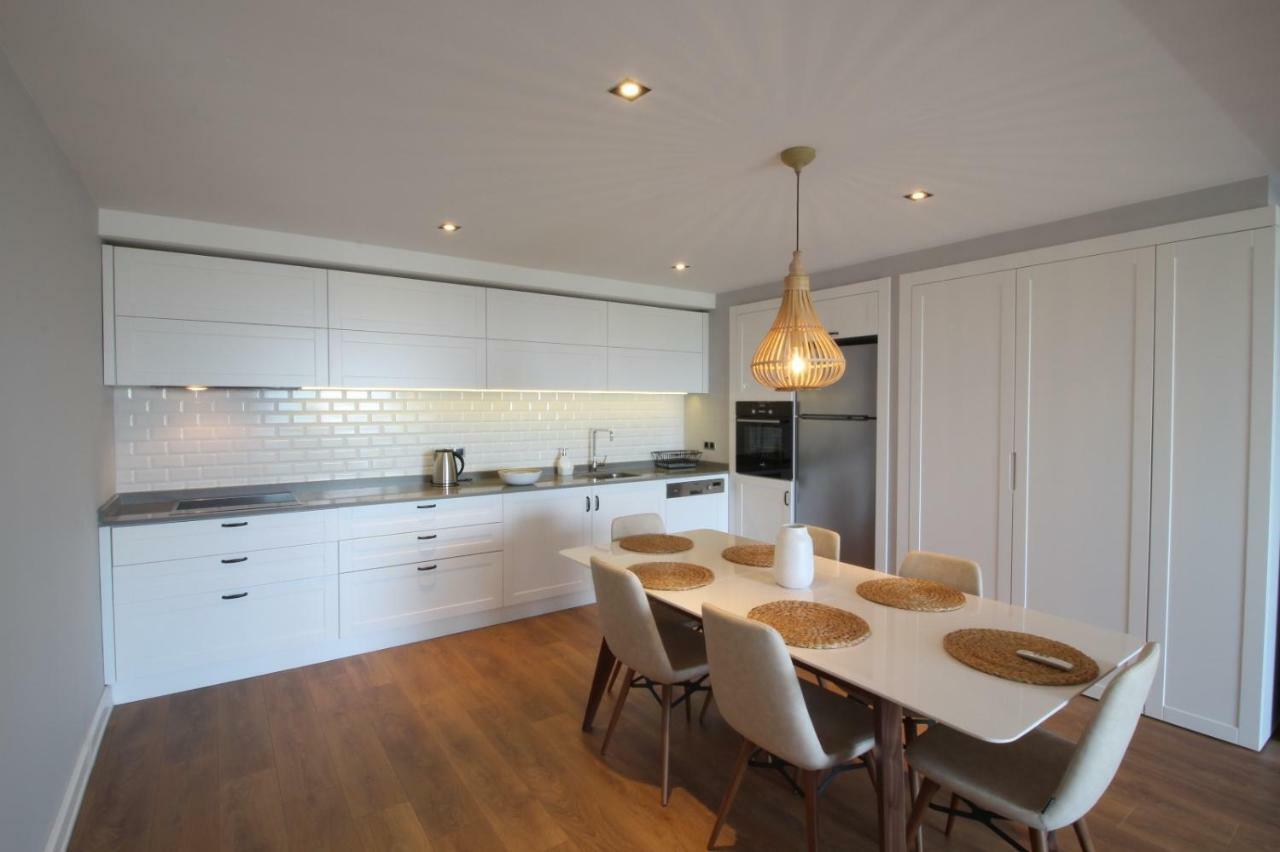 Elia Apartment