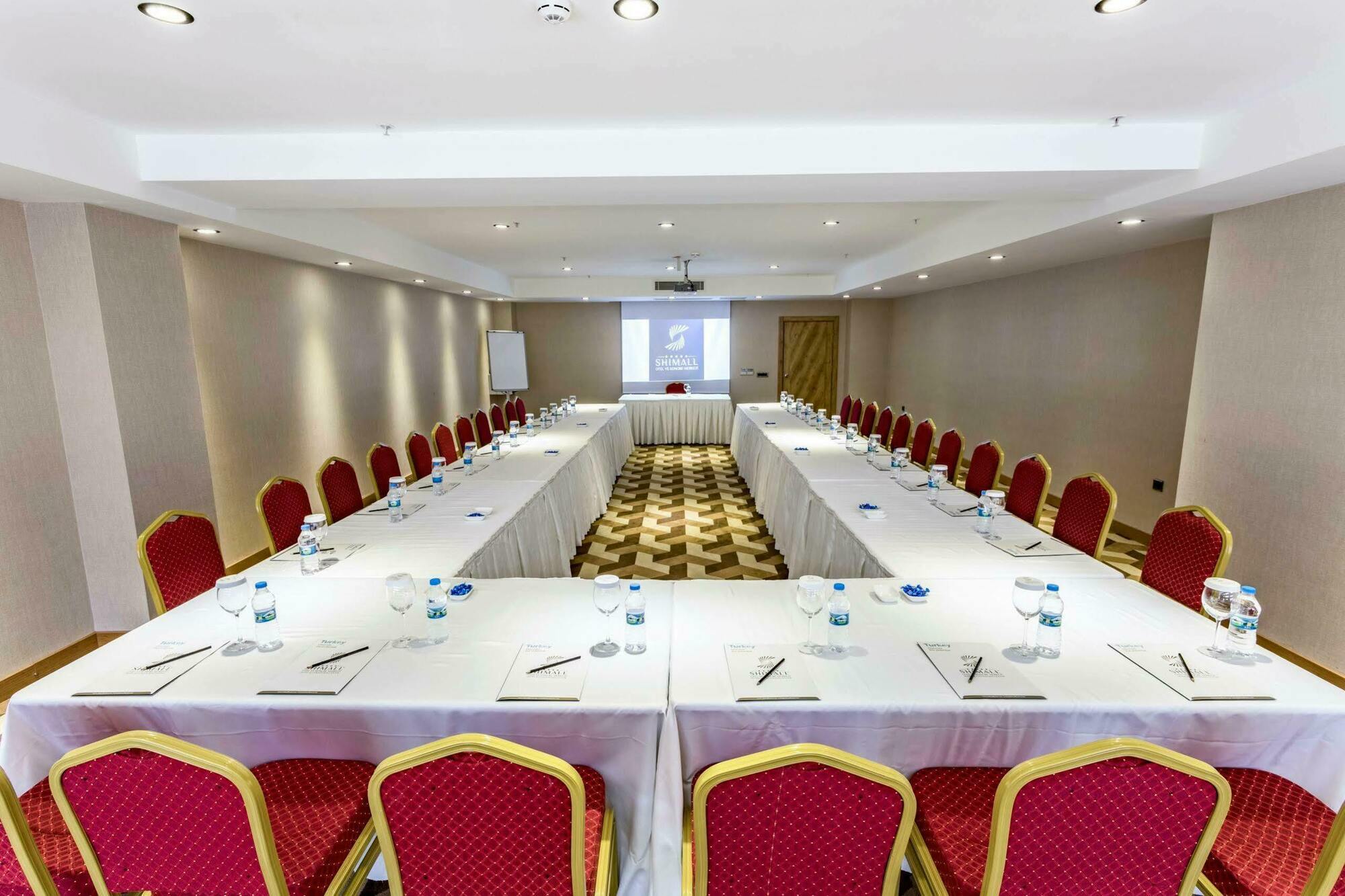 Shimall Hotel